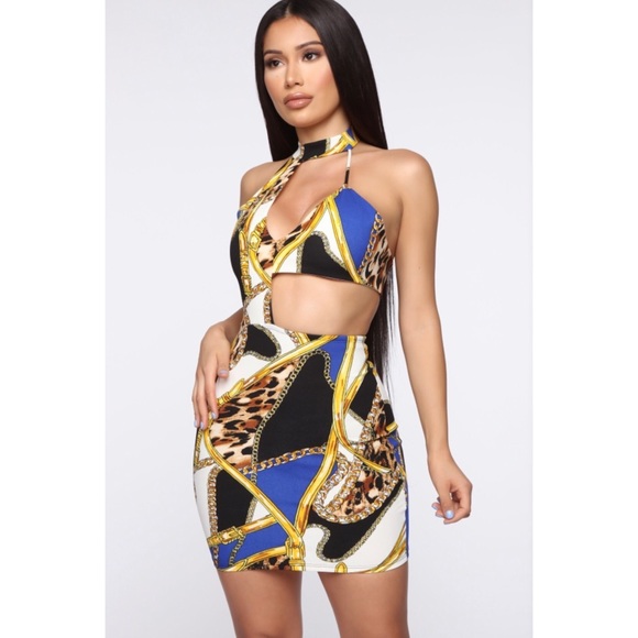 🆕•FASHION NOVA• cut out mini dress - Picture 3 of 6